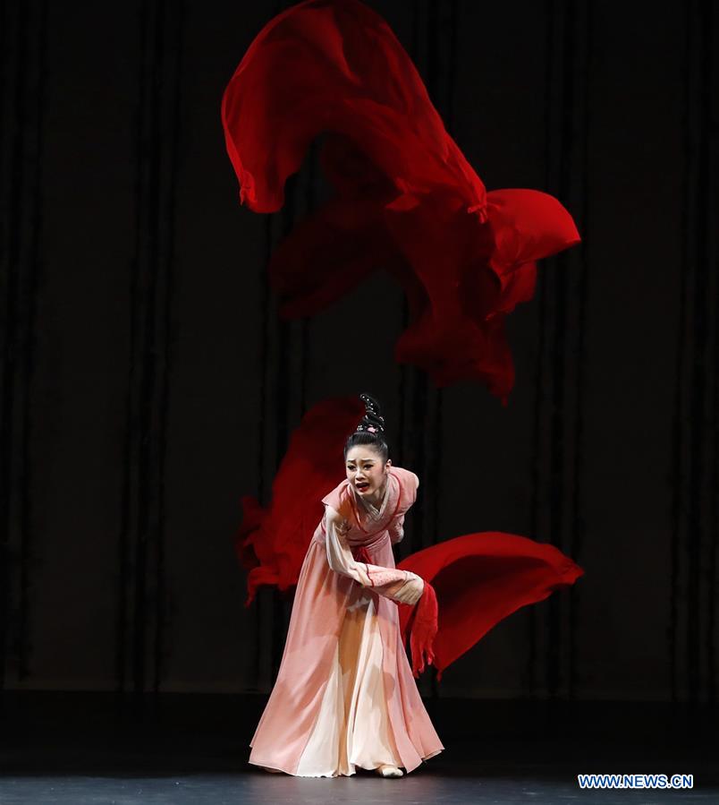 U.S.-SAN FRANCISCO-CHINESE DANCE DRAMA