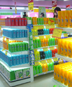 統計局:前三季批發、零售業生產總值增速最快