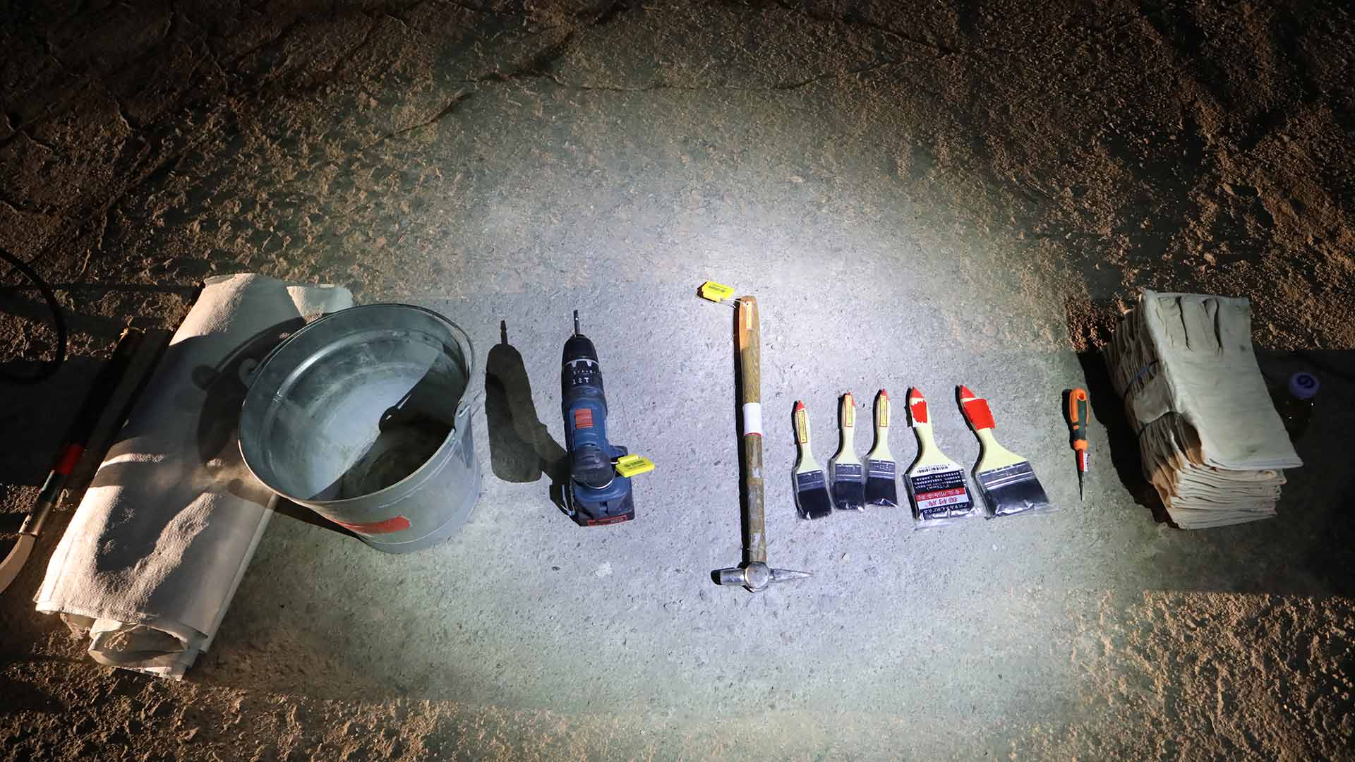 【顯影中國】夜訪春運&ldquo;守隧人&rdquo;