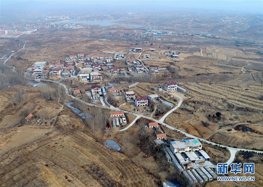 （在習近平新時代中國特色社會主義思想指引下&mdash;&mdash;新時代新氣象新作為&middot;四好農村路&middot;圖文互動）（1）路通 民富 心齊&mdash;&mdash;農村道路升級激發基層向心力