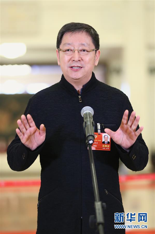 （兩會&middot;XHDW）（4）全國政協委員接受采訪