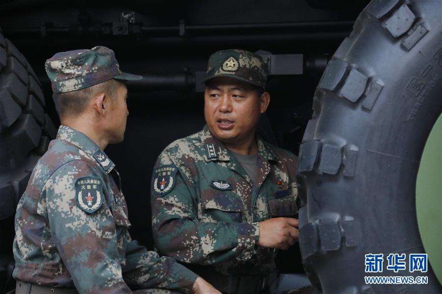 (圖文互動)袁紀云:帶好“東風快遞”代表隊