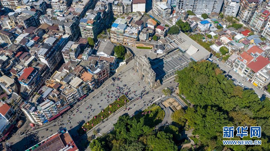 (澳門回歸20周年·新華全媒頭條·圖文互動(dòng))(5)回歸20年,南海明珠綻放璀璨光芒——澳門特色“一國(guó)兩制”成功實(shí)踐紀(jì)實(shí)