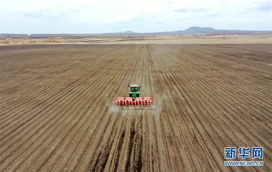 （新華全媒頭條&middot;圖文互動）（2）讓中國飯碗端得更牢&mdash;&mdash;&ldquo;中華糧倉&rdquo;春耕剪影