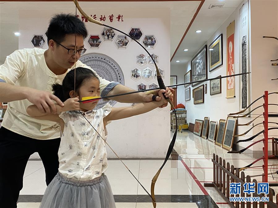 (圖文互動(dòng))(1)“泥書”老“絕活” “非遺”新“芳華”