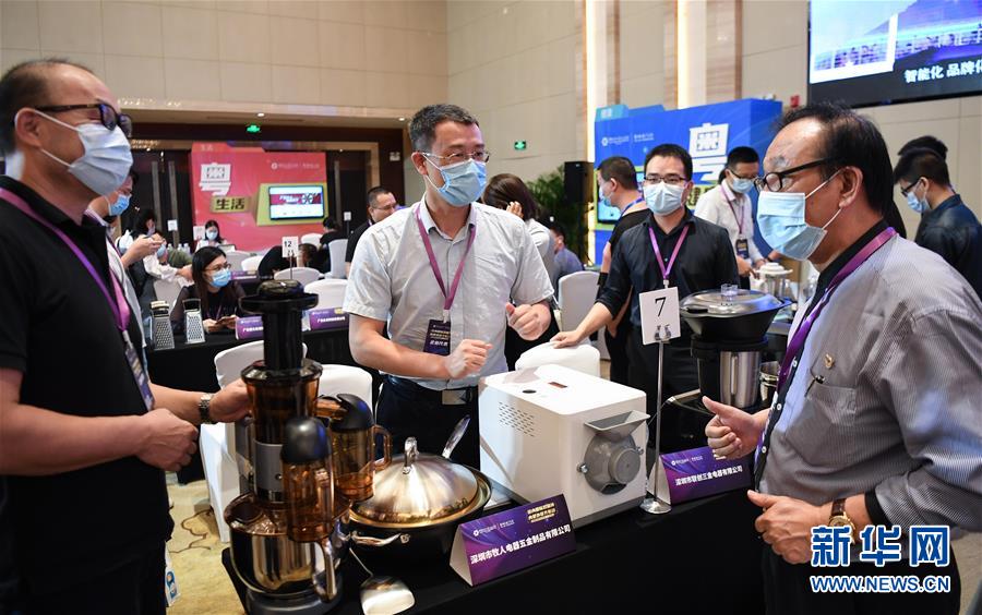 （新華全媒頭條&middot;圖文互動）（12）擘畫新藍圖 開啟新征程&mdash;&mdash;寫在黨的十九屆五中全會召開之際