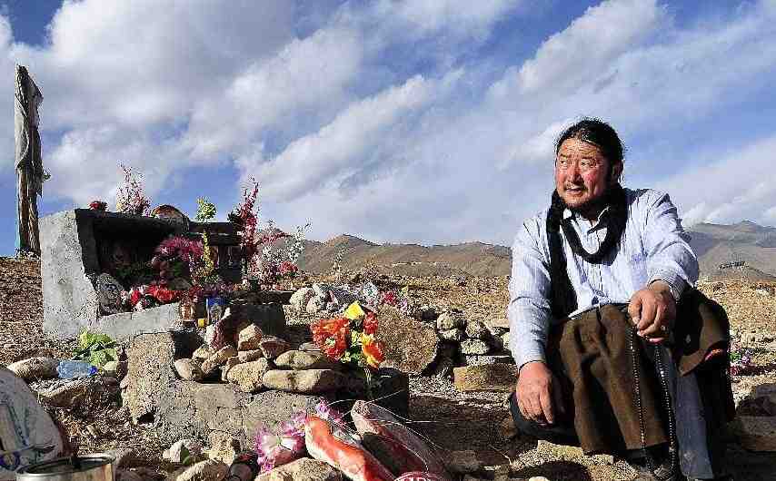 &ldquo;康巴鐵漢&rdquo;才哇：感恩、自強、跟黨走