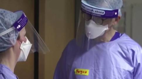 英國：醫療系統壓力巨大 醫院&ldquo;如戰區&rdquo;