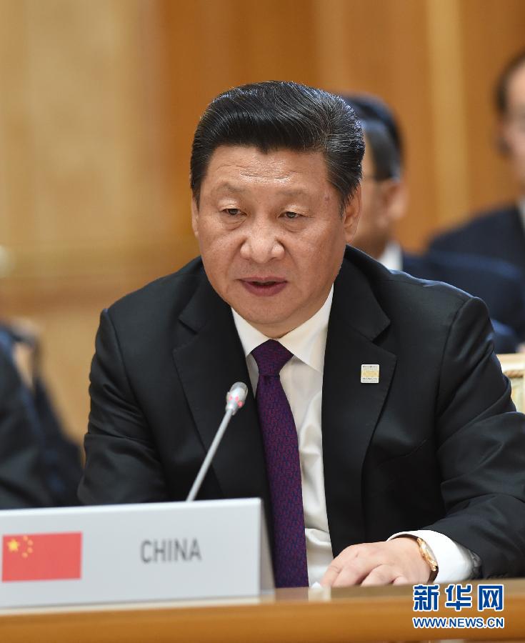 7月9日，金磚國家領導人第七次會晤在俄羅斯烏法舉行。中國國家主席習近平、俄羅斯總統普京、巴西總統羅塞夫、印度總理莫迪、南非總統祖馬出席。這是習近平發表題為《共建伙伴關系　共創美好未來》的主旨講話。新華社記者 饒愛民 攝 