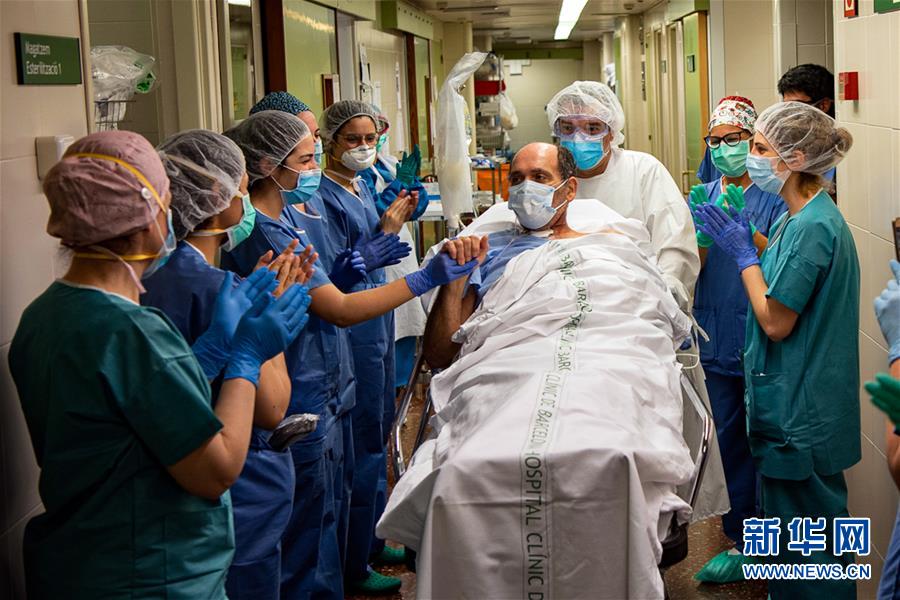 (新華全媒頭條·圖文互動)(8)世界抗疫之戰的啟示——寫在2020年全球新冠確診病例達2020萬之際